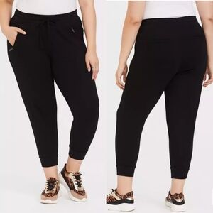 Torrid Premium Black Ponte Zip Pocket Jogger Pants, Size 1X